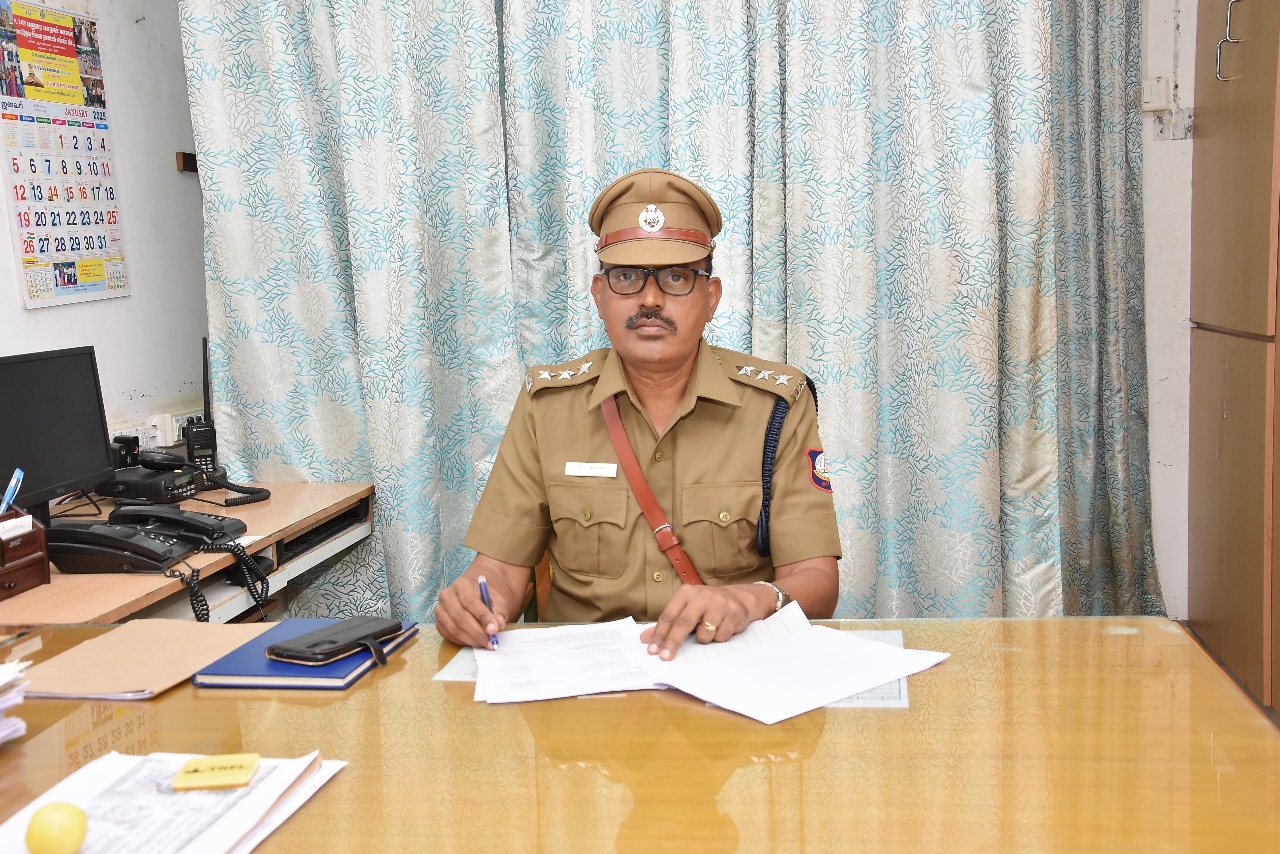 மதுரை மாநகர காவல்துறையில் புதிதாக நுண்ணறிவு பிரிவு உதவி ஆணையராக திரு.G.பெத்துராஜ் அவர்கள் பொறுப்பேற்றுக் கொண்டார்.