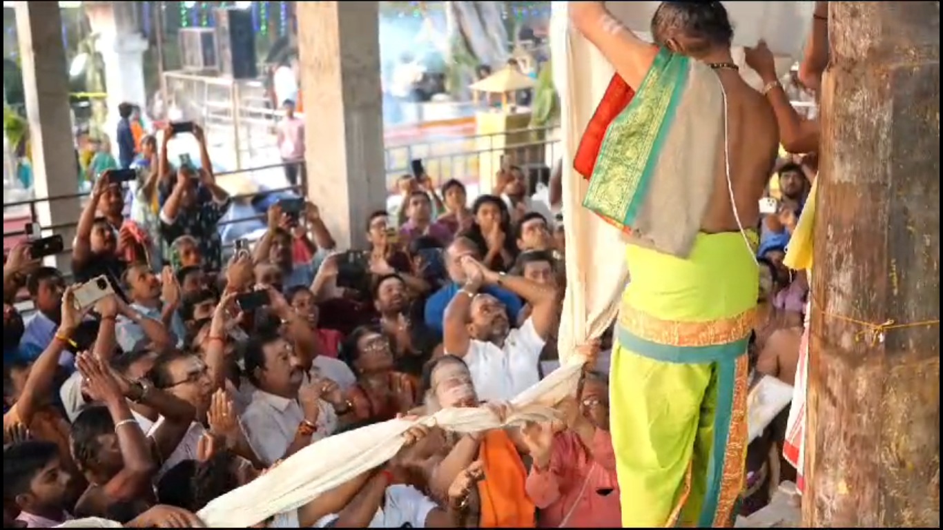 மருதமலை முருகன் கோவிலில் தைப்பூச திருத்தேர் திருவிழா கொடியேற்றத்துடன் தொடங்கியது !!!